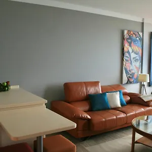 https://las-canteras-beach-las-palmas-de-gran-canaria-35010.in-canary-islands.com